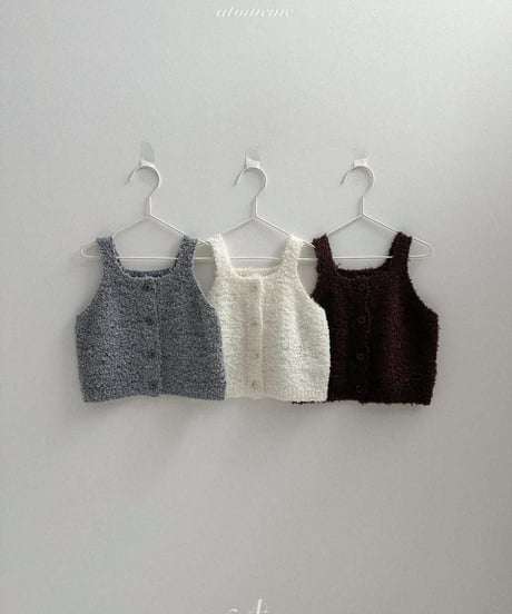 【atomeme】Ecru Knit Vest