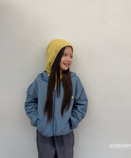 【andbutter】Stripe Windbreaker