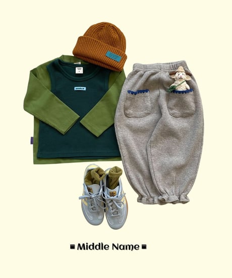 【middle name】waffle layered vest