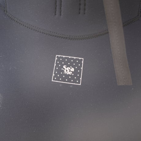 《AUBE》 BACK ZIP FULL SUIT（ジャーフル３mm）