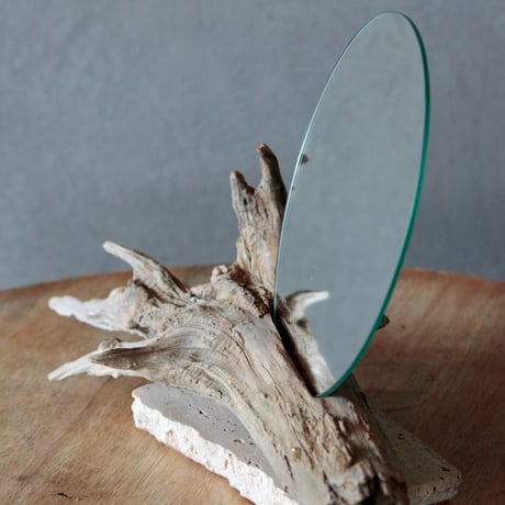Driftwood stand mirror#3
