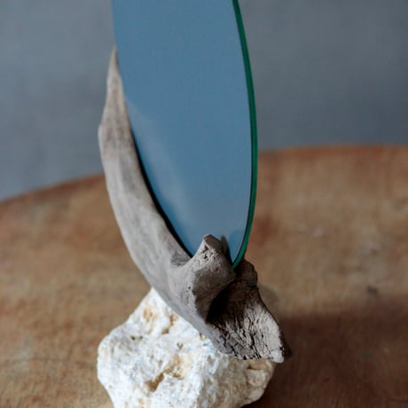 Driftwood stand mirror#4