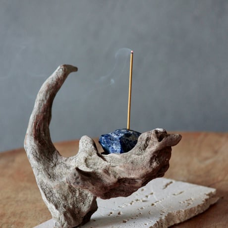 Driftwood incense holder#1