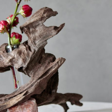 Driftwood×natural stone flower vase#1