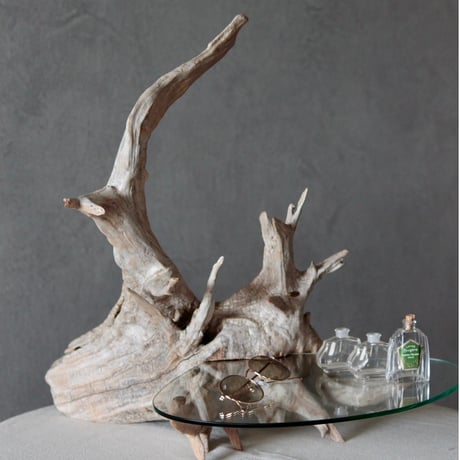 Triangle driftwood display stand