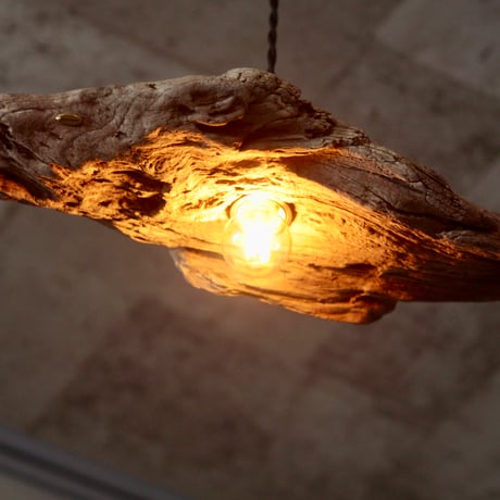 Driftwood shade pendant light