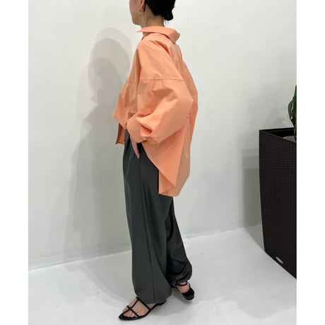 【HERENCIA】Button-up Blouse With Charm Detail  426144