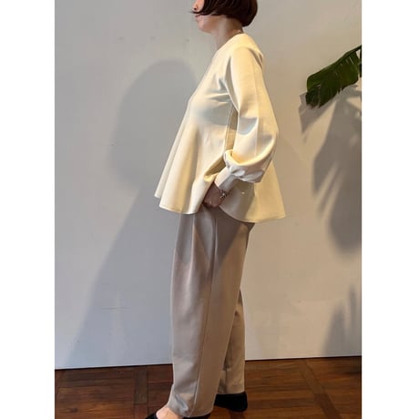【MARGAUX VINTAGE】ロゴウエストタックパンツ　26141