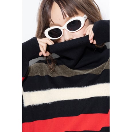 【MARGAUX VINTAGE】異素材ボーダータートルニット　26120