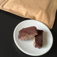 ローチョコレートガナッシュ　ラムレーズン