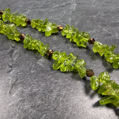 【霊視ナターシャオリジナル】運命の芽吹き・絆と魅力を高めるネックレス【グリーンレッドトルマリン・ペリドット・スワロフスキー】