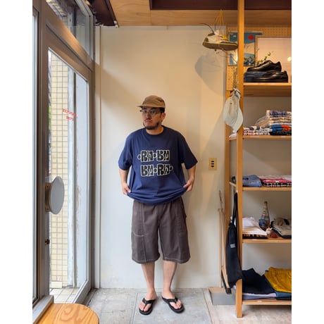 RWCHE "THROWUP TEE"