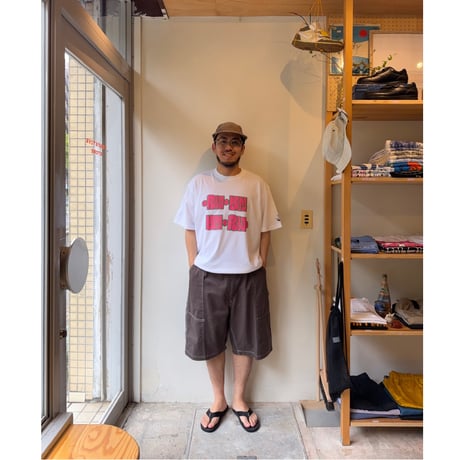 RWCHE "THROWUP TEE"