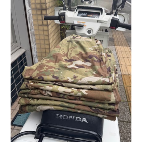 oddment "LAUNDRY BAG CUSTOM CAMO PANTS"