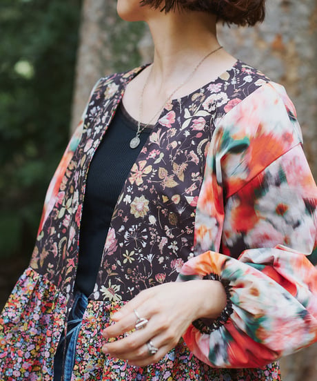 maiando×patternLabel【2ネックカシュクールカーデ】<キット>/<材料セット>ブラックレッド(LIBERTY FABRICS)