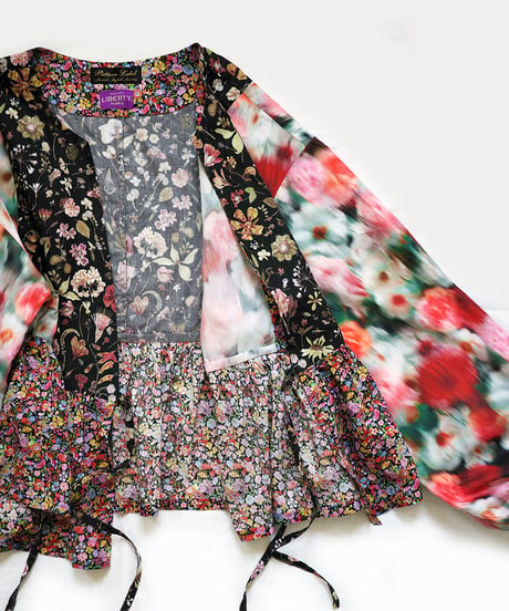 maiando×patternLabel【2ネックカシュクールカーデ】<キット>/<材料セット>ブラックレッド(LIBERTY FABRICS)