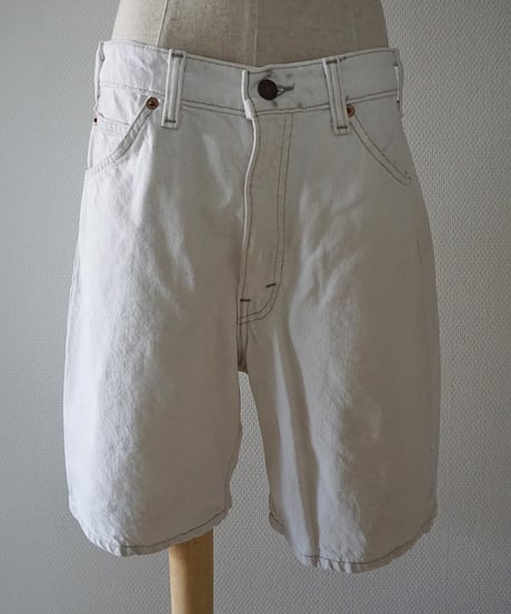 Levi's White Denim Cut-Off Shorts -