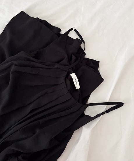 Pleated Camisole One-piece / Black