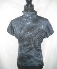 3D mesh high neck tops