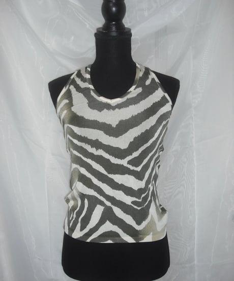 zebra holder neck