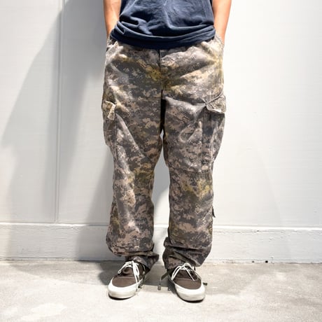 Goows × circle Over Dye Camo Pants Digital Camo 1