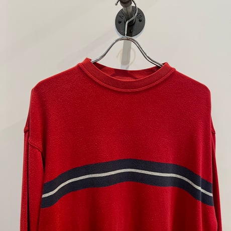 90-00’s GAP L/S Center border cutsaw