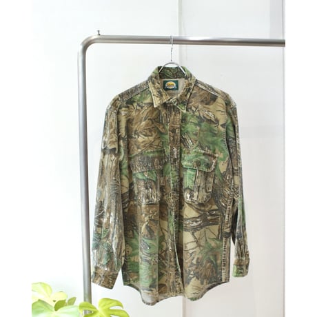 90’s Cabelas L/S Real Tree camouflage Shirt