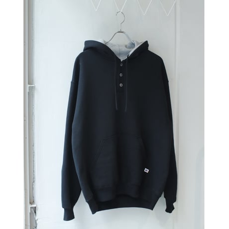 90’s Russel Atlantic Henry neck hoodie