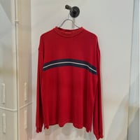 90-00’s GAP L/S Center border cutsaw