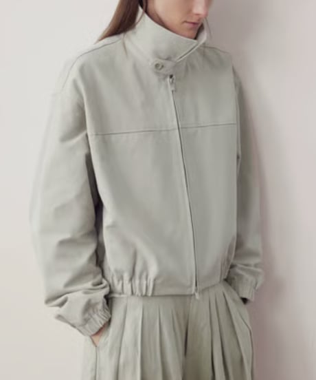 ハイネック ジップアップ ショートブルゾン