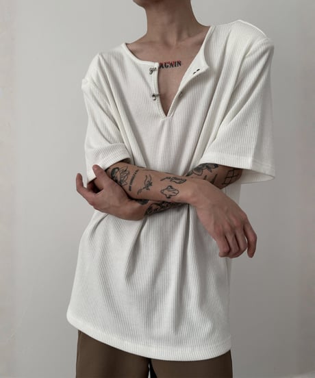 メタルフックディテールリブTシャツ / 3color