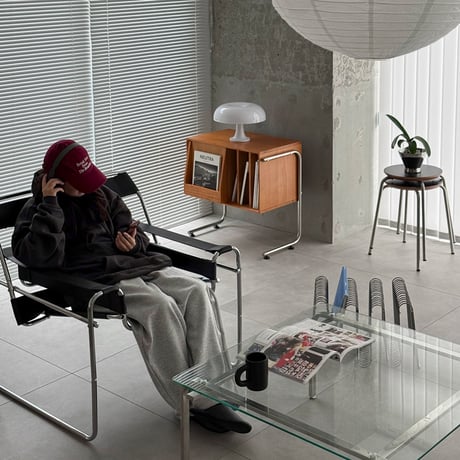rack-03088　Stainless Steel Leg Display Magazine Cabinet