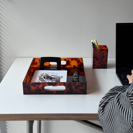 tray-03154　Leopard Print Acrylic Multi Tray