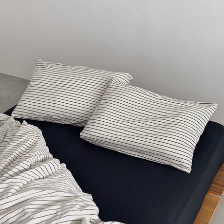 beddingsets-03193　White×Dark Navy Pinstripe Bedding Sets
