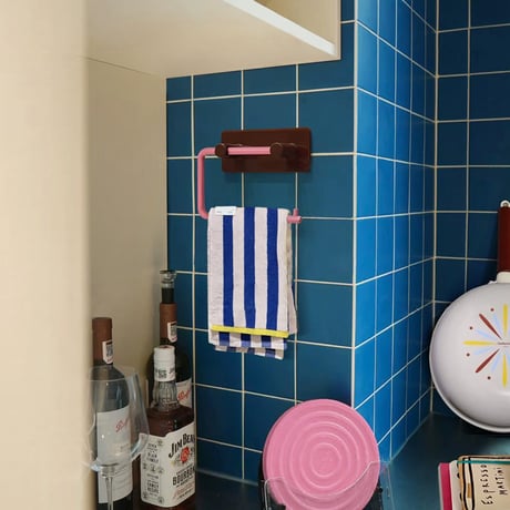 wall-03122　Brown×Pink Iron Toilet Paper Holder