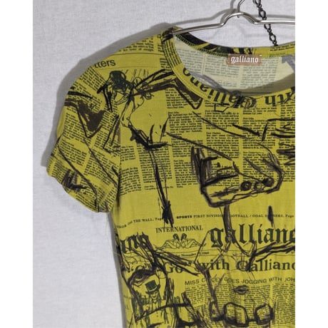 【John Galiano】painted newspaper T