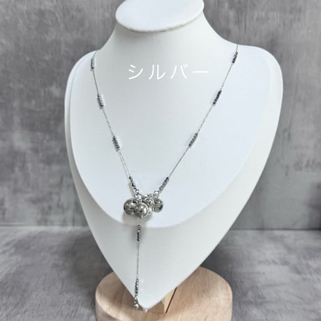 メタルボール&ビーズチェーンYラインネックレス