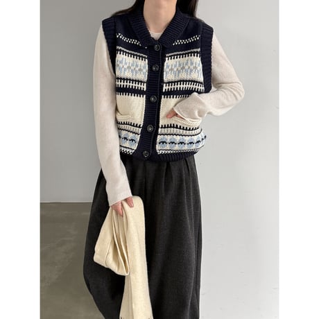 nordic pattern knit vest　un2163