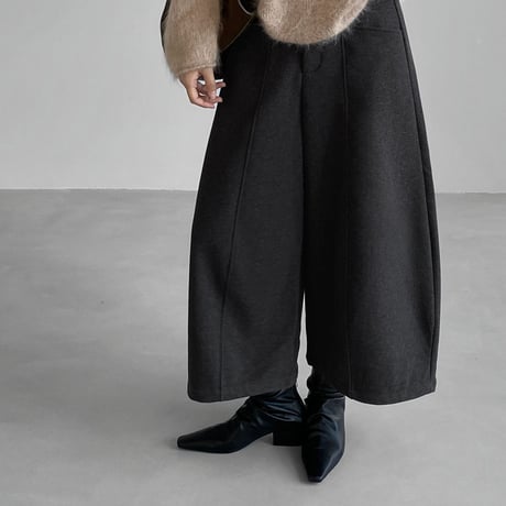 structured tuck wide leg pants　/2color　un2226