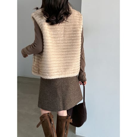 soft luxe fur vest　/2color　un2147