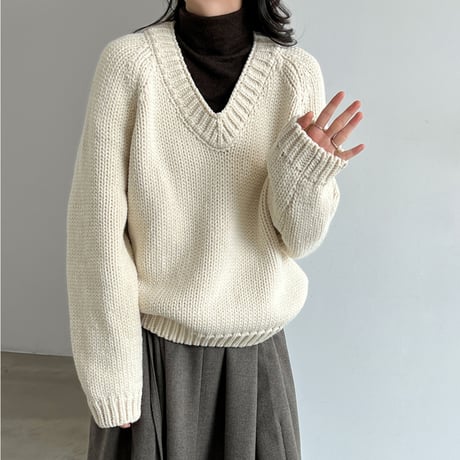 chunky knit v-neck pullover　/2color　un2171