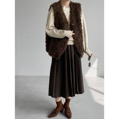 curly faux fur vest　/2color　un2223