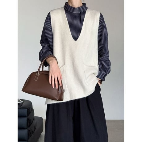 deep vneck knit vest /2color　NK2448