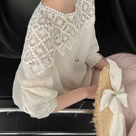 floral lace yoke puff blouse /2color　NK2404