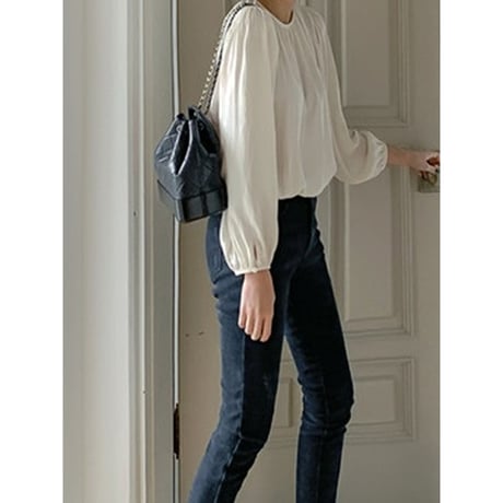 gathered-neck blouse　NK2675