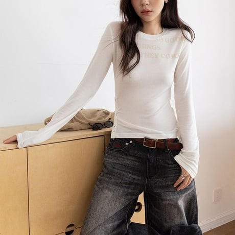 button slit lettering print pullover　NK2629