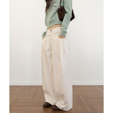 design tuck wide pants　NK2598