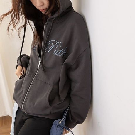 embroidered zip-up hoodie　NK2630