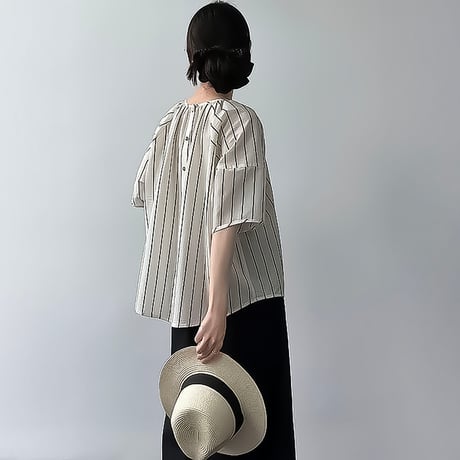 back button stripe blouse　NK2401
