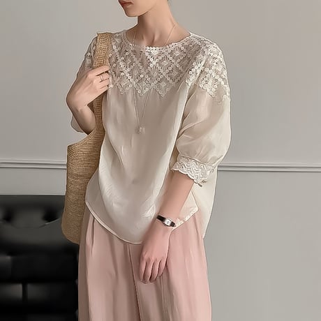 floral lace yoke puff blouse /2color　NK2404